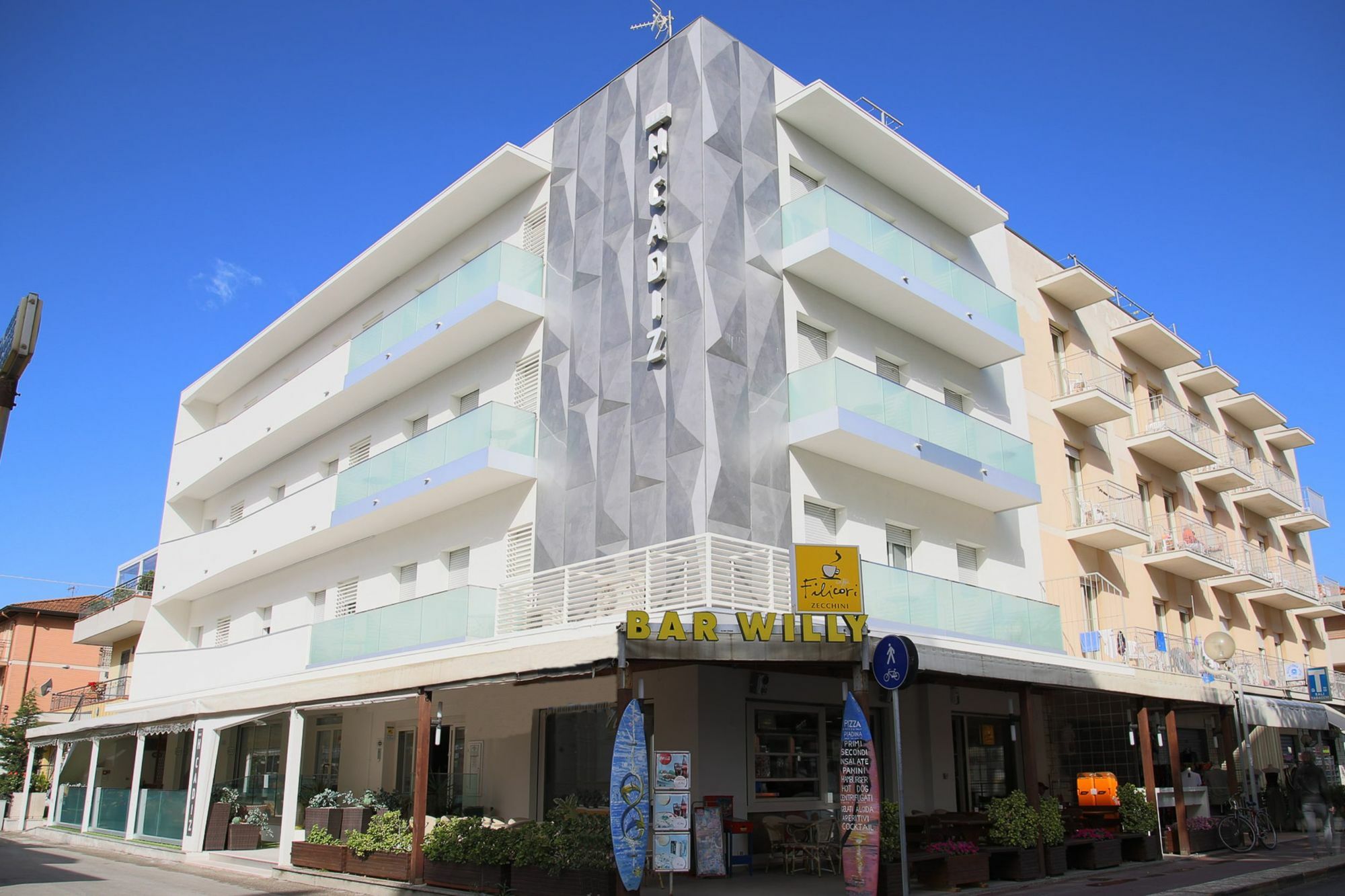 רימיני Hotel Cadiz מראה חיצוני תמונה